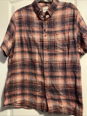 Rowing Blazers Short-Sleeve Plaid Button-Down Shirt in Coral and Navy
